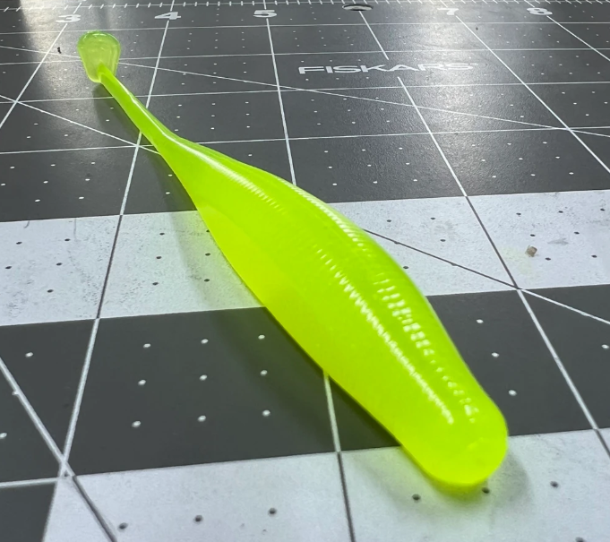 Approved workbench photograph of the CBC Flukeawitz four-inch paddle-tail bait